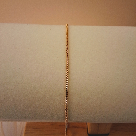 💥 Pretty Bird 24K Yellow Gold Plated Cross Bracelet – Lariat Style - Picture 8 of 8